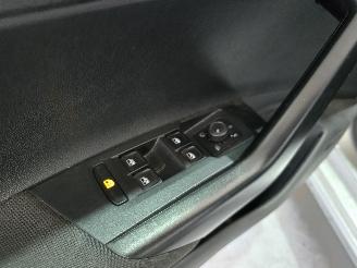 Volkswagen Polo 1.0 TSI Go picture 23