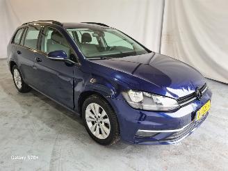 skadebil auto Volkswagen Golf 1.0 TSI Comfortline 2017/5