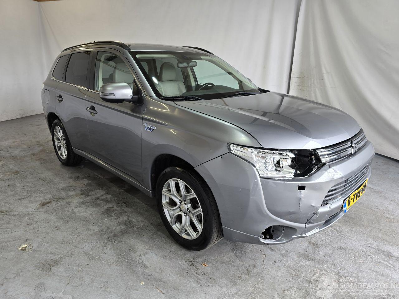 Mitsubishi Outlander 2.0 PHEV Instyle