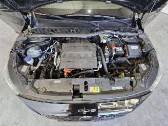 Peugeot e-208 Active Pack 50 kWh picture 16