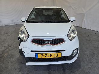 Kia Picanto 1.0 CVVT X-treme picture 2