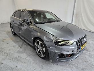 uszkodzony samochody osobowe Audi A3 SPORTBACK  1.4 e-tron Amb. PL+ 2015/11