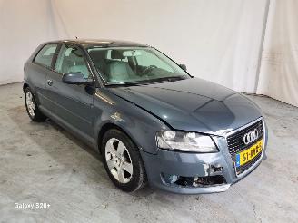 uszkodzony samochody osobowe Audi A3 1.6 TDI Attr.BE 99gr 2011/8
