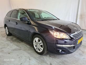 škoda osobní automobily Peugeot 308 1.6 BlueHDI Blue Lease Executive Pack 2015/9