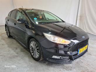 Ford Focus 1.0 Lease Edition picture 2
