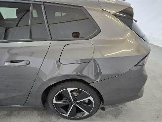 Opel Astra SPORTS TOURER 1.6 T. PHEV Edition picture 10