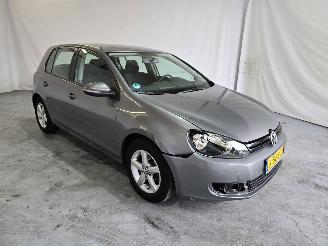 Voiture accidenté Volkswagen Golf 1.4 Easyline 2009/6