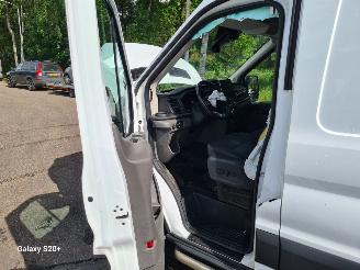 Ford Transit 330 2.0 TDCI L3H2 Trend MHEV picture 26