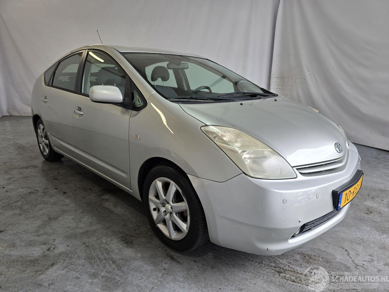 Toyota Prius 1.5 VVT-i