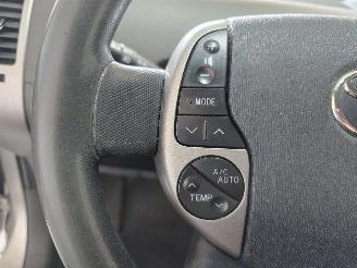 Toyota Prius 1.5 VVT-i picture 28