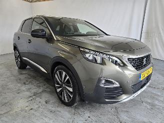 Coche accidentado Peugeot 3008 1.2 PureTech GT Line 2017/1