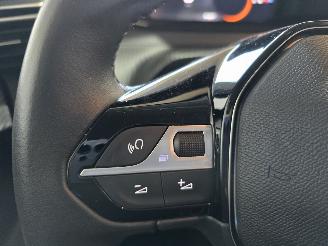 Peugeot 208 1.2 PureTech Blue Lease Allure picture 23