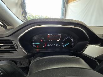 Ford Focus 1.0 EcoBoost Titanium Business picture 26