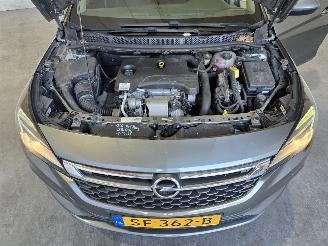 Opel Astra SPORTS TOURER+ picture 11