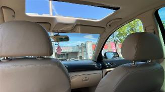 Skoda Superb 2.8 V6 Elegance picture 23