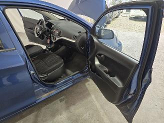 Kia Picanto 1.0 CVVT ComfortLine picture 16