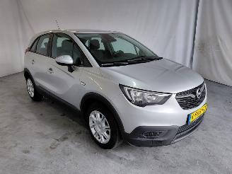 krockskadad bil auto Opel Crossland X 1.2 120 J. Edition 2019/4