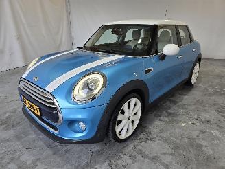 Mini Cooper 1.5 Cooper Chili Serious Business picture 3