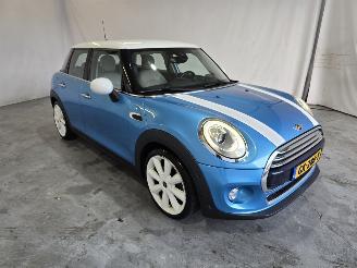 Voiture accidenté Mini Cooper 1.5 Cooper Chili Serious Business 2015/6
