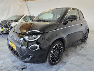 Fiat 500 3+1 La Prima 42 kWh picture 3