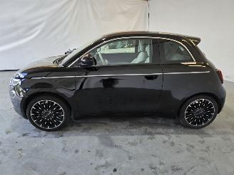 Fiat 500 3+1 La Prima 42 kWh picture 4