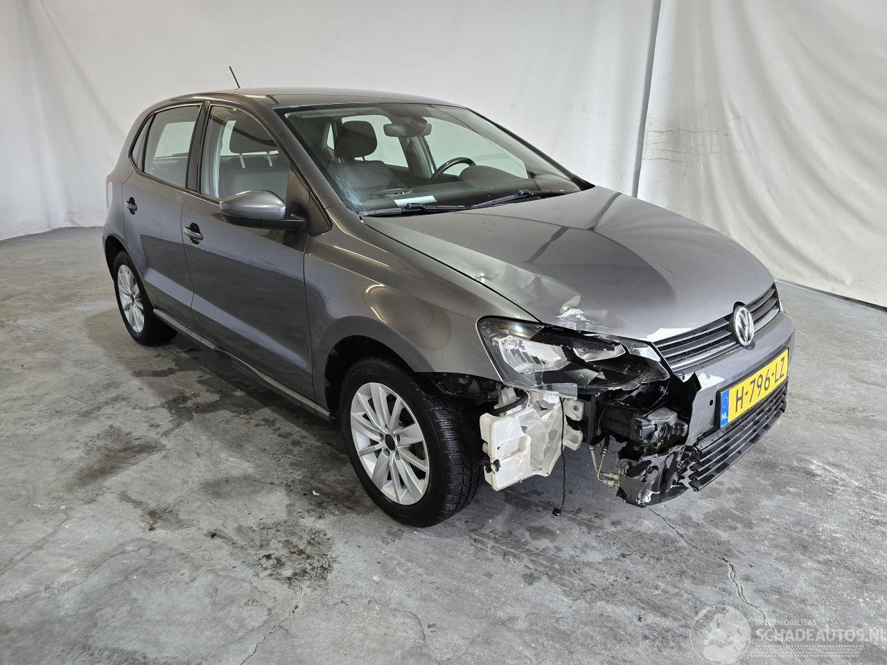 Volkswagen Polo 1.0 First Edition