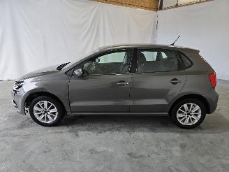 Volkswagen Polo 1.0 First Edition picture 4