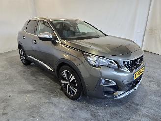 uszkodzony samochody osobowe Peugeot 3008 1.2 Puretech 2017/2