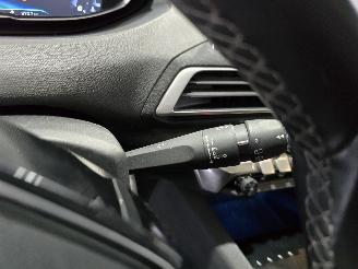 Peugeot 3008 1.2 Puretech picture 28
