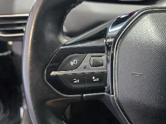Peugeot 3008 1.2 Puretech picture 29