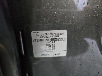 Peugeot 3008 1.2 Puretech picture 17