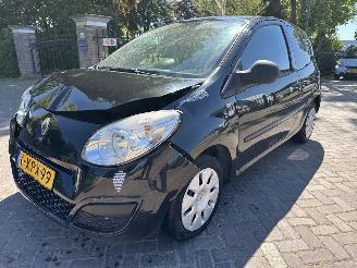 škoda osobní automobily Renault Twingo 1.2 Acces 2008/4