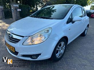 krockskadad bil auto Opel Corsa 1.4-16V Enjoy 2008/7