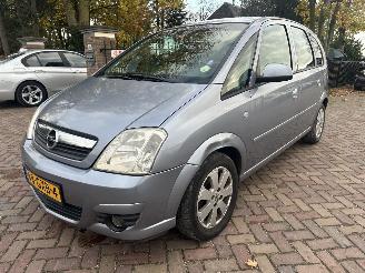 krockskadad bil auto Opel Meriva 1.6-16V Temptation 2008/9