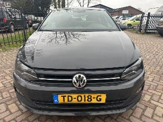 Volkswagen Polo 1.0 MPI Comfortline Business picture 5