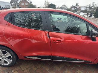 Renault Clio 0.9 TCe Collection picture 6