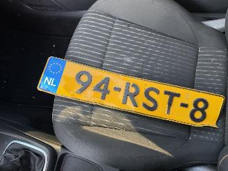 Volkswagen Polo 1.4-16V Highline picture 14