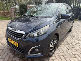 Schadeauto Peugeot 108 1.2 Puretech Allure 2015/6