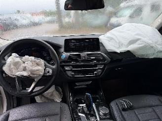 BMW iX3 Executive 80 kWh picture 10