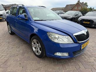 uszkodzony samochody osobowe Skoda Octavia 1.4 TSI Ambition 2010/4