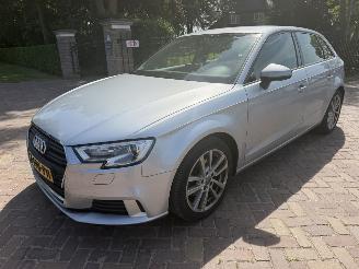 uszkodzony samochody osobowe Audi A3 35 TFSI CoD SPORTBACK 2019/9