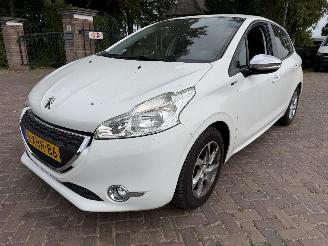 Auto incidentate Peugeot 208 1.2 VTi Style 2026/1