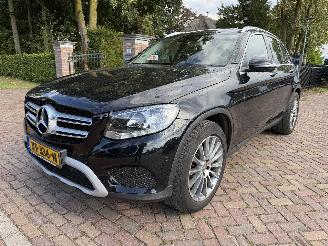Voiture accidenté Mercedes GLC 250 d 4M. Prestige 2016/1