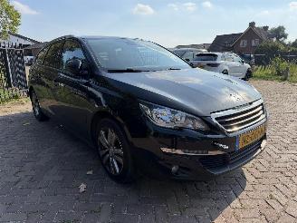 Peugeot 308 1.6 BlueHDI Blue Lease Pack picture 3