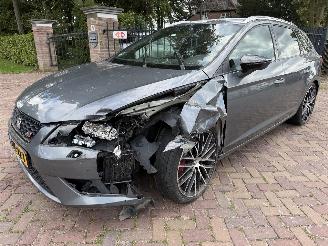 Schadeauto Seat Leon ST 2.0 TSI Cupra 280 2015/12