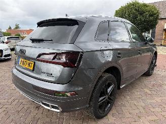 damaged passenger cars Audi Q5 55 TFSI e quattro Competition 2020/7