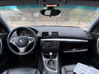 BMW 1-serie 120i High Executive picture 11