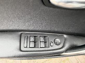 BMW 1-serie 120i High Executive picture 13
