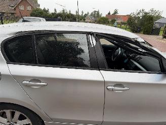 BMW 1-serie 120i High Executive picture 25