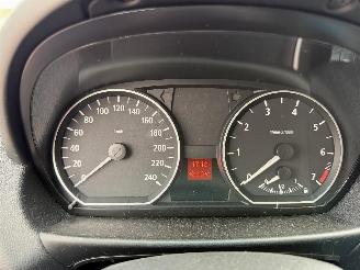 BMW 1-serie 120i High Executive picture 16